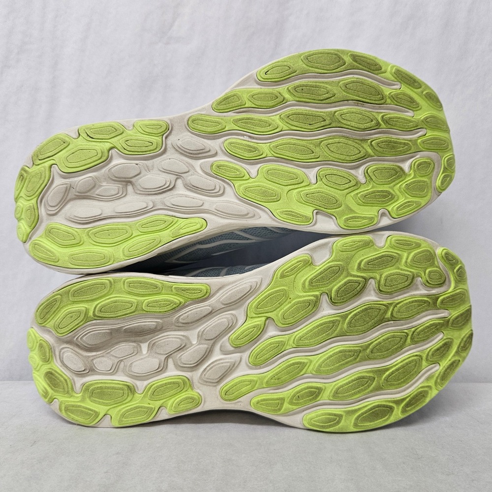 New Balance Fresh Foam 680v8‎ Running Shoes W680LT8 Light Blue Womens Size 8.5 - Picture 7 of 10